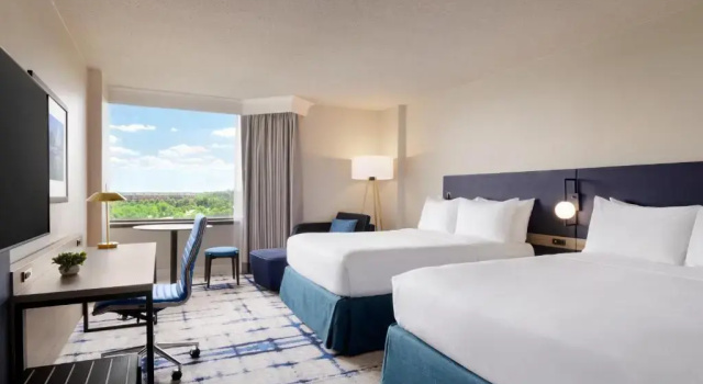 Четырёхместный номер Standard Crowne Plaza College Park - Washington DC by IHG
