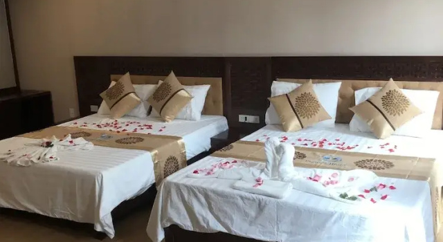 Romance Hotel