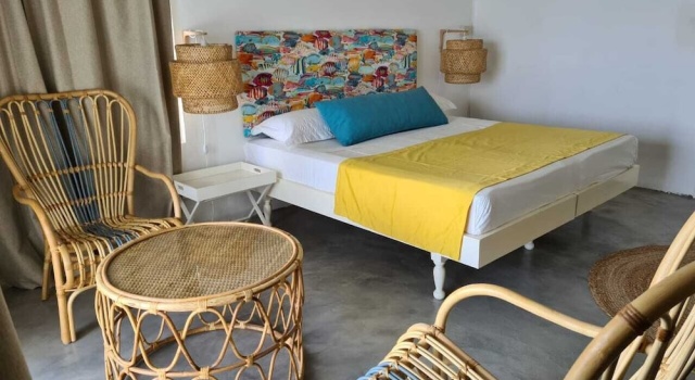 O podwyższonym standardzie dwuosobowy pokój i balkonem Le Recif Guest House