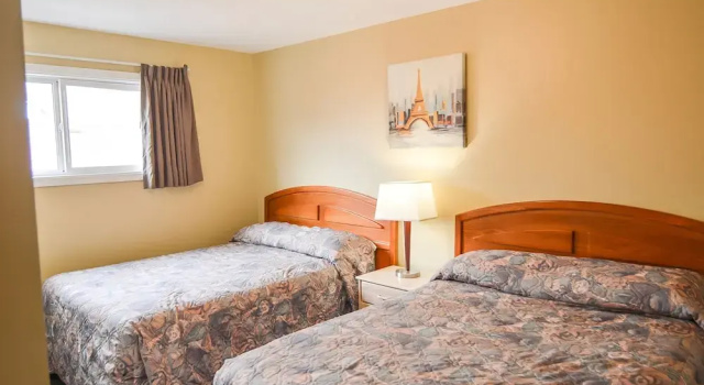 Четырёхместный люкс Shoreline Resort Condominiums