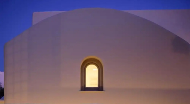 Oia Treasures Art Suites
