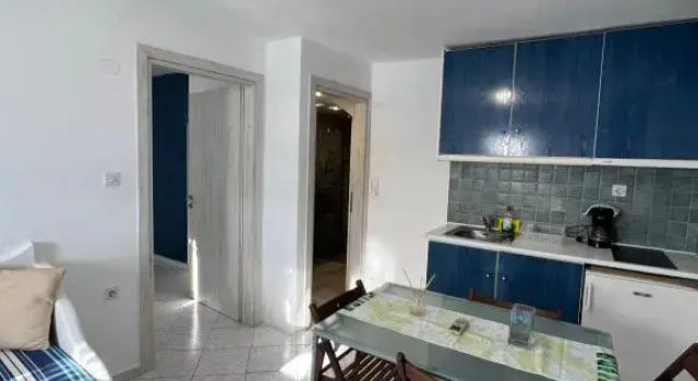 Christos rooms milos, Забронировать Отель Адамас Милос, рядом с Пляж Папикину