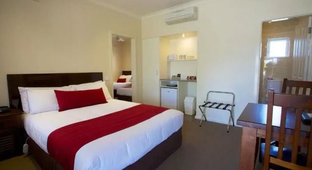 Amaroo Motel, Забронировать Мотель Тьюмут 