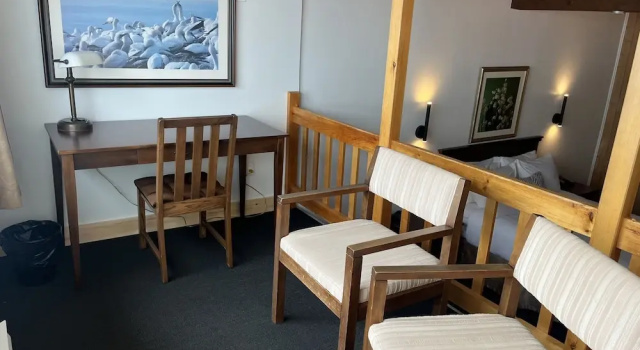 Hôtel La Côte Surprise, Rezervați Motel Perce Gaspé Peninsula