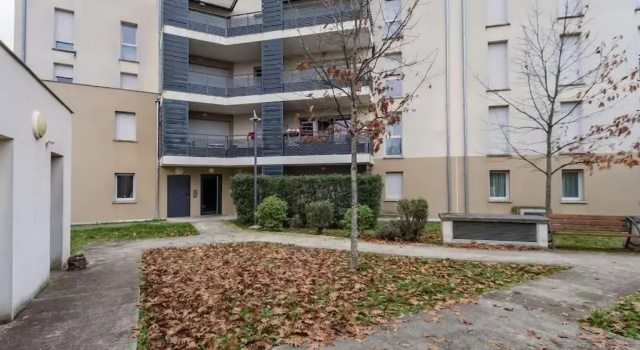 Grand T1 bis avec jardin exposé plein sud et salle de sport