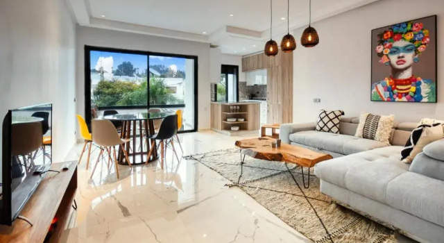 Апартаменты Petit Palace Suites Hotel