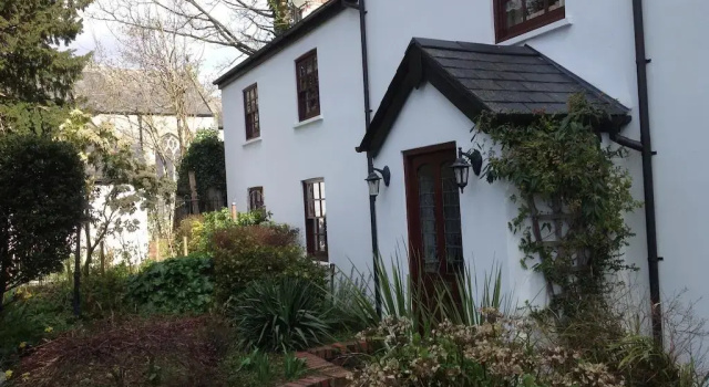 The Laurels Bed and Breakfast, Rezervați Hotel Cardiff Bay Cardiff