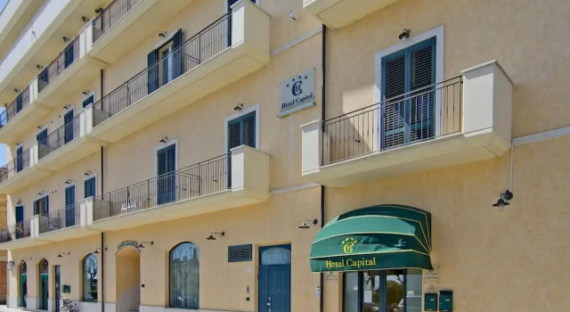 Hotel Capital, Забронировать Отель Отели в центре Купра-Мариттима, в центре