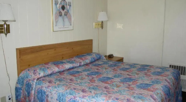 Двухместный номер Standard Budget Inn