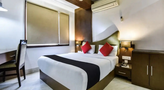 Capital O 30399 Hotel Prime Presidency, Забронировать Отель Отели штата Раджастхана с парковкой, Парковка