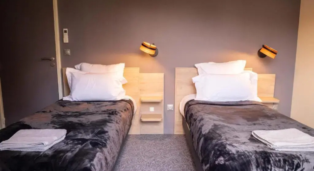 Двухместный номер Standard Logis hôtels Le Saint Pierre