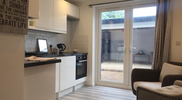 Beautiful Airy Studio Putney, Забронировать Отель Уондсворт Лондон