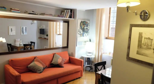 Mir Small Loft on Giulia Street, Prenota Hotel Roma Lazio