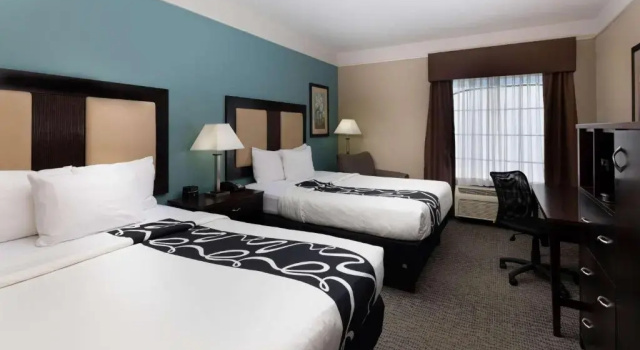 Четырёхместный номер Deluxe La Quinta by Wyndham Savannah Airport - Pooler