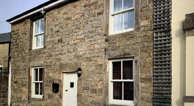 Old Hall Hotel Hope, Rezerwuj Dom wakacyjny Domy Wakacyjne w Derbyshire, Domek