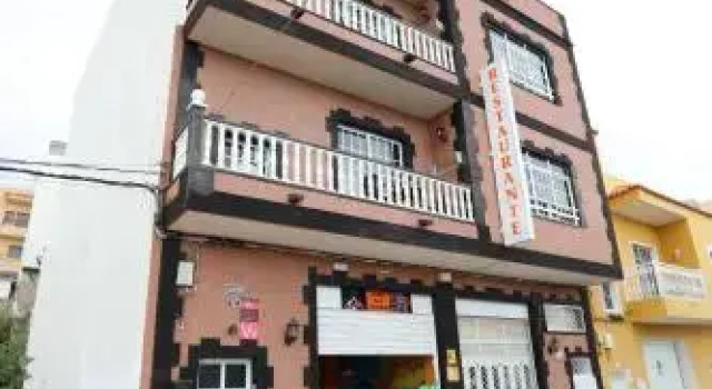 Marody House Vacacional, Забронировать Отель Гранадилья-де-Абона Коста Адехе, рядом с Frontos