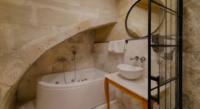 Люкс с видом на город Concept Cave House