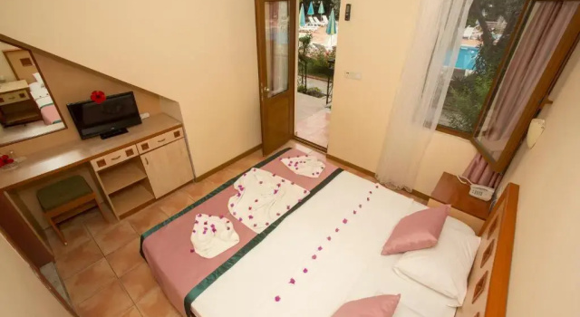 Двухместный номер Standard с видом на сад Katre Hotel Oludeniz