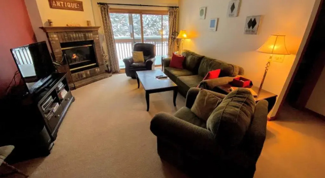 Апартаменты S4 Ski Slope Views Bretton Woods condo with easy access to Mt Washington Skiing White Mountains