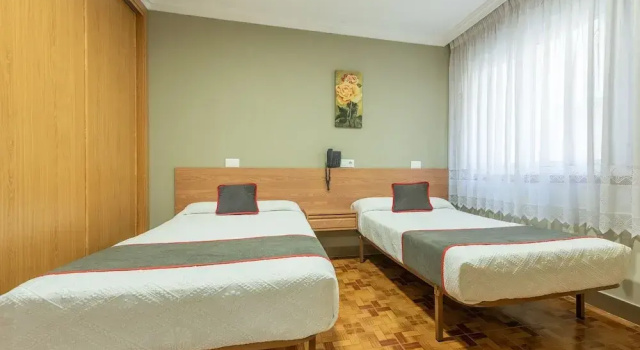 Четырёхместный номер Standard Hotel Casa Marín