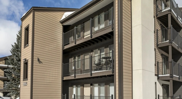 C14 Gore Creek Meadows 3 Bedroom Condo by RedAwning, Забронировать Апартаменты/квартира Вейл Roosevelt National Forest