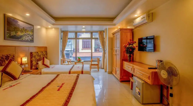 Трёхместный номер Standard с видом на город Sapa Snow Hotel