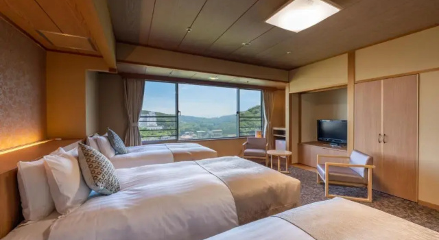 Трёхместный номер Standard KAMENOI HOTEL Toba