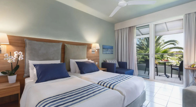 Двухместный номер Standard с видом на сад Hotel Acharavi Beach