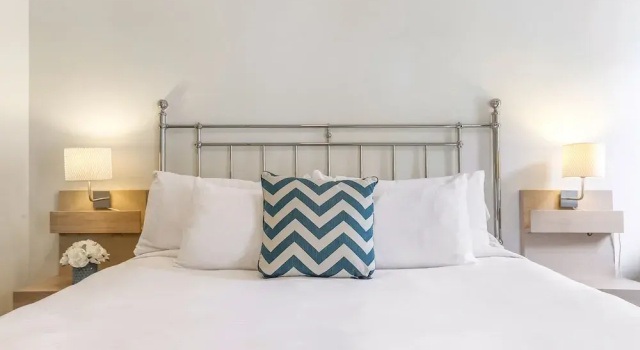 Charming New Orleans Townhouse Near All City Hot Spots, Book Hotel Missouri hoteller med parkering, Parkering