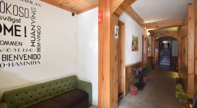 OYO 1430 Hotel Whispering Inn, Забронировать Отель Отели штата Химачал-Прадеш 3 звезды, 3*