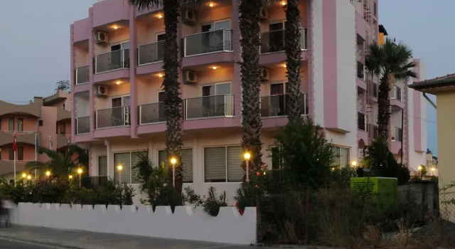 Hawaii Hotel 2, Забронировать Отель Отели Мармарис с бассейном, рядом с Больница Аху Хетман, Бассейн