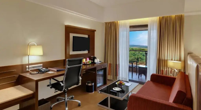 Двухместный номер Executive The Fern Kadamba Hotel & Spa Goa, Panjim, Series by Marriott