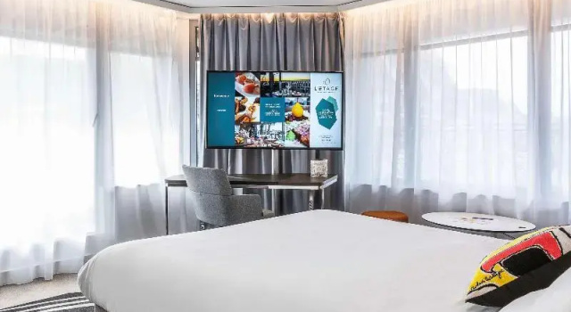 Двухместный номер Standard с балконом Novotel Deauville Plage