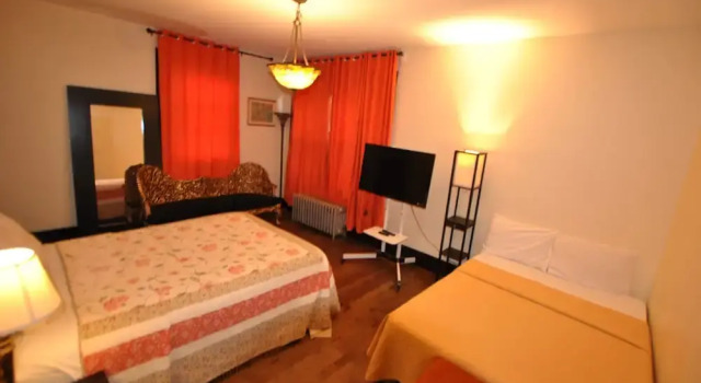 Семейный номер Standard Newark Hansbury Multi Level House