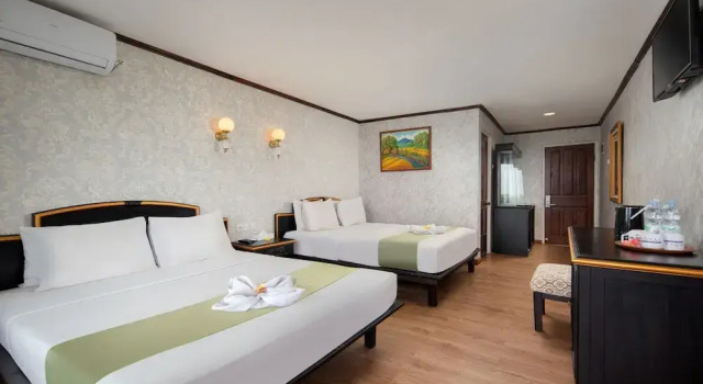 Lüks oda Royal Trawas Camp and Outbound