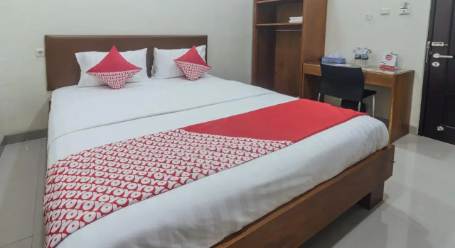 Clean & Comfort Homestay, Rezervovat Hotel Ambon Maluku