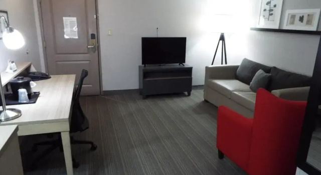 Двухместный люкс c 1 комнатой Country Inn & Suites By Radisson, McDonough, GA