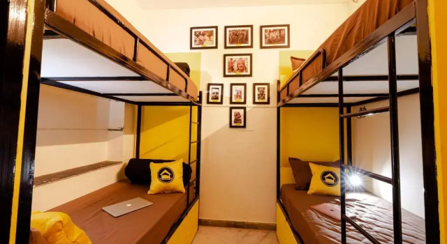 Кровать в общем номере The Hosteller Jodhpur