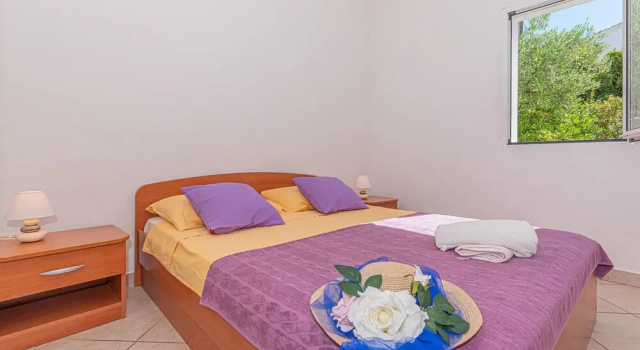 Beautiful Apartment in Primosten With Wifi and 1 Bedrooms, Забронировать Апартаменты/квартира Отели Подгребен с парковкой, Парковка