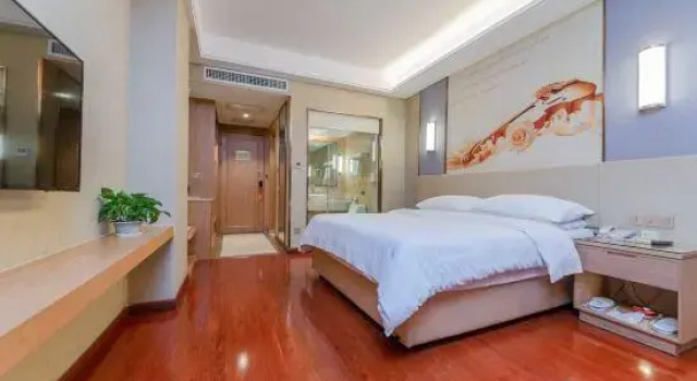 Vienna International Hotel (Yongzhou Junyue Huacheng)