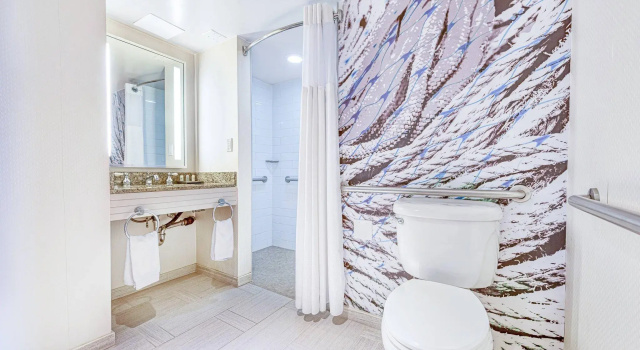 Двухместный номер Standard с видом на гавань Marriott Long Beach Downtown
