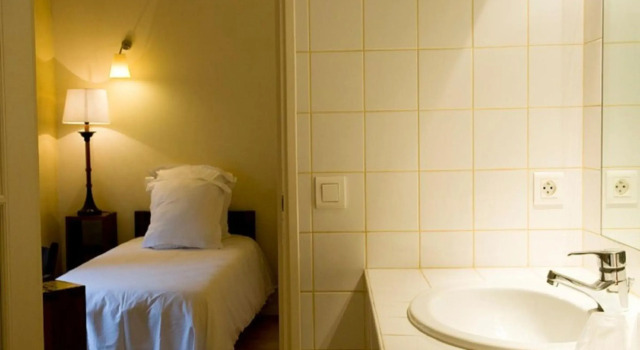 Hotel La Bougnate, Κράτηση Ξενοδοχείο Lamothe Rhône-Alps