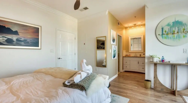 Luxury Atlanta Rental w/ Balcony: Near Buckhead!, Book Lejlighed Atlanta Georgia