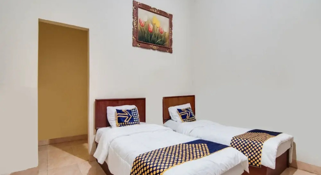 OYO 92024 Green Hotel