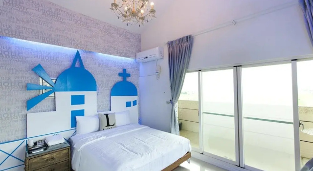 Коттедж с 4 комнатами LoveVilla B&B