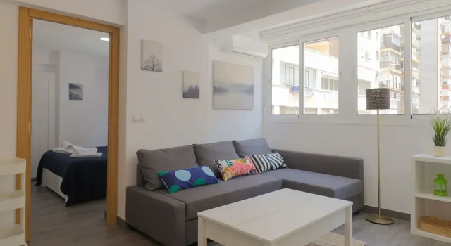 Bright Málaga Beach and Downtown Apartment, Забронировать Апартаменты/квартира Апартаменты Малаги, Апартаменты/квартира