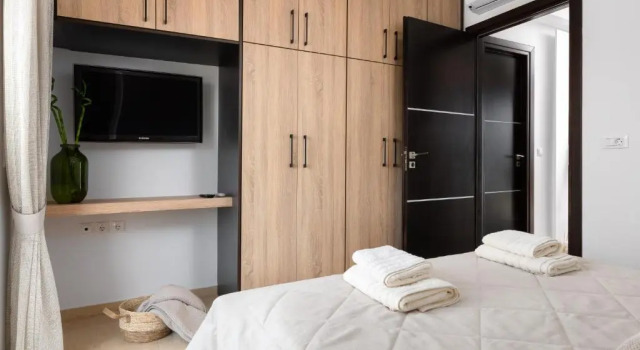 White House Kokas Luxury Apartments, Đặt Căn hộ Petaloudes South Aegean