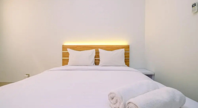 Modern And Comfy Studio At Transpark Cibubur Apartment, Boek Appartement Cilandak Jakarta