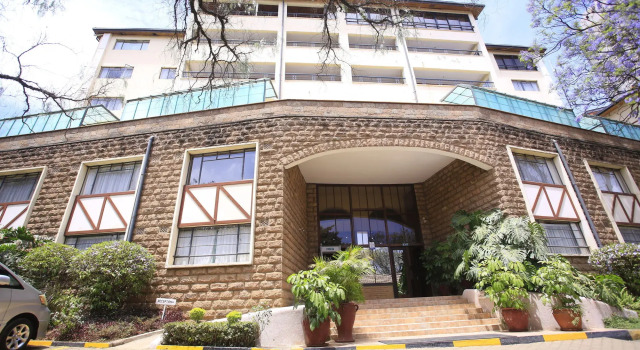 Hillpark Hotel, Забронировать Отель Бизнес-отели Найроби, 4* 5*