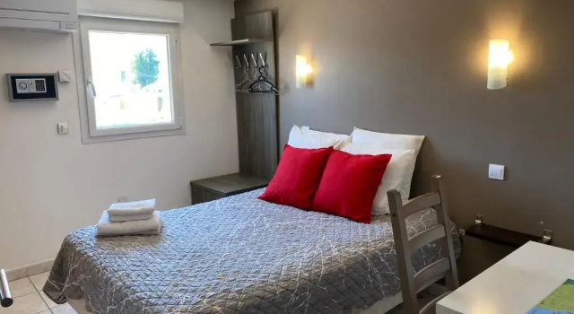 Номер Classic LOGIS Hôtel Restaurant La Chaumière